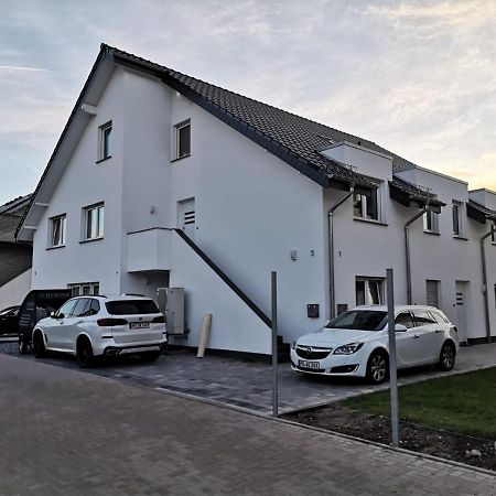 Modern Wohnen I Parkplatz I Wlan I Netflix I Balkon I 6 Schlafplaetze Διαμέρισμα Bad Oeynhausen Εξωτερικό φωτογραφία