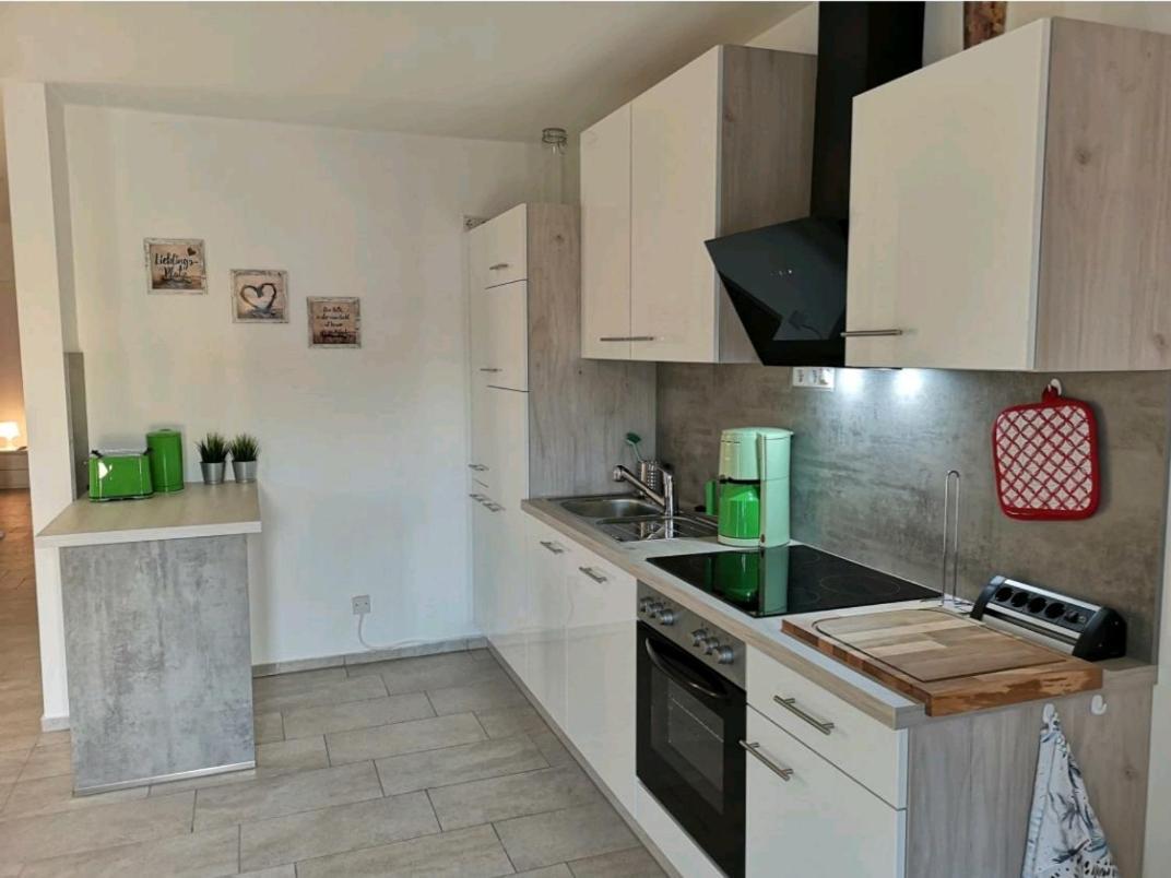 Modern Wohnen I Parkplatz I Wlan I Netflix I Balkon I 6 Schlafplaetze Διαμέρισμα Bad Oeynhausen Εξωτερικό φωτογραφία